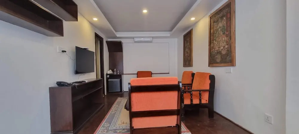 Durbar Hotel & Residence