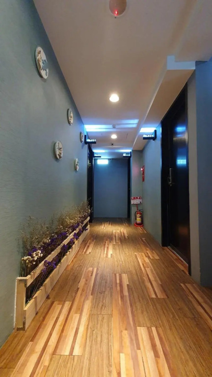 Slow Wow Hot Spring Hotel