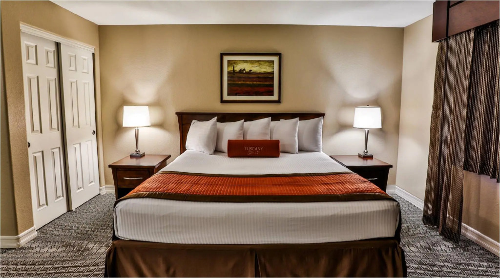 Tuscany Suites & Casino