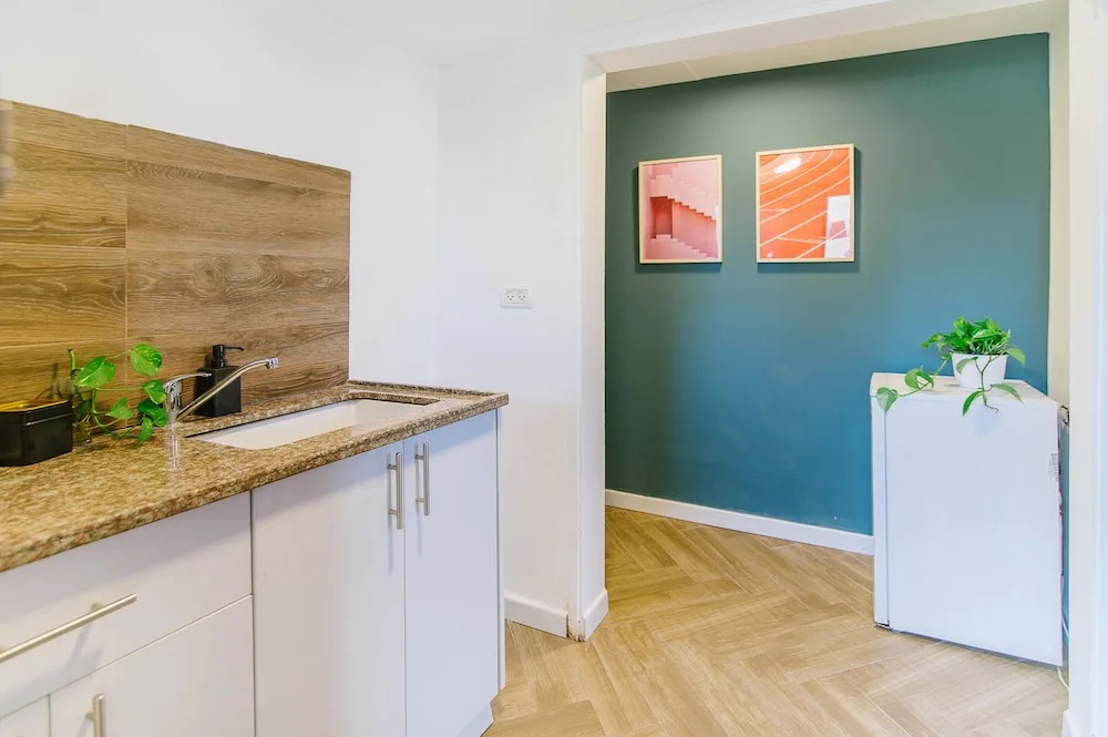 Beta Studios ApartHotel