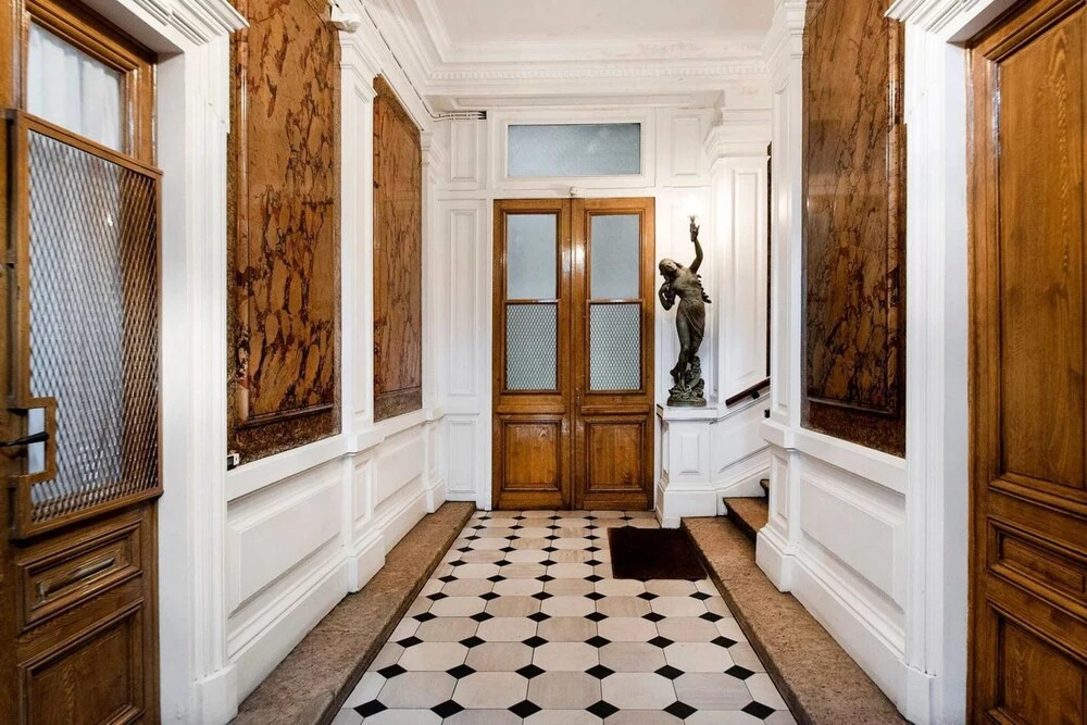 Lovely Mezzanine Apartment Near Buttes Chaumont Park