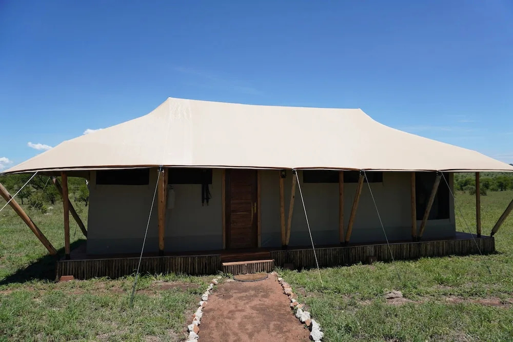 Malaika Seronera Luxury Camp