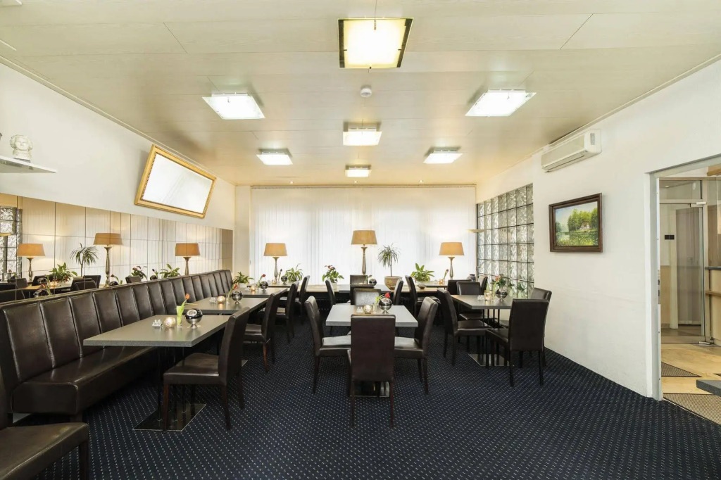 Hansa Hotel