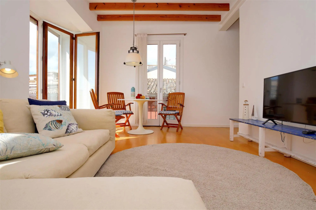 Montmari TI Penthouse with private terrace
