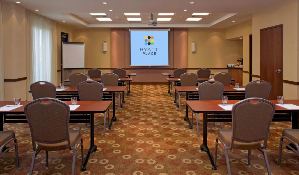Hyatt Place Chantilly Dulles Airport South
