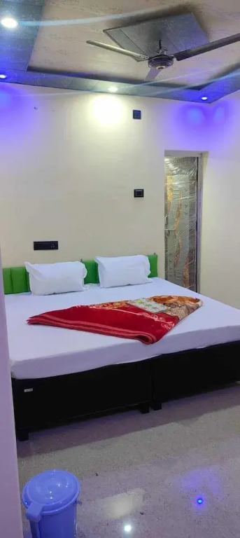 Comfort Inn Paying Guest House