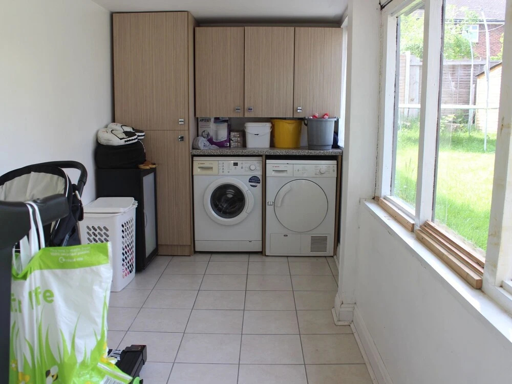Lovely 3 Bedroom House With Large Garden