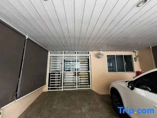Bayan Baru Homestay @ Taman Sri Nibong