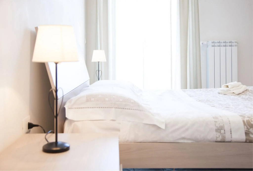 4 people, 1 bathroom, family friendly, central location, private terrace-La Casa dei Coralli