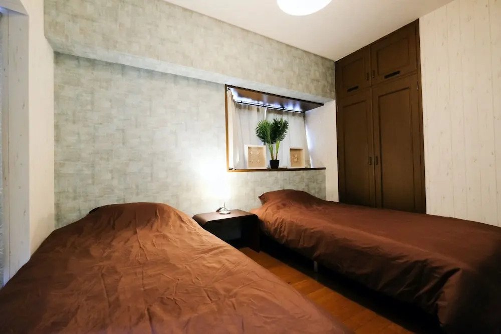 Uenoya Apt