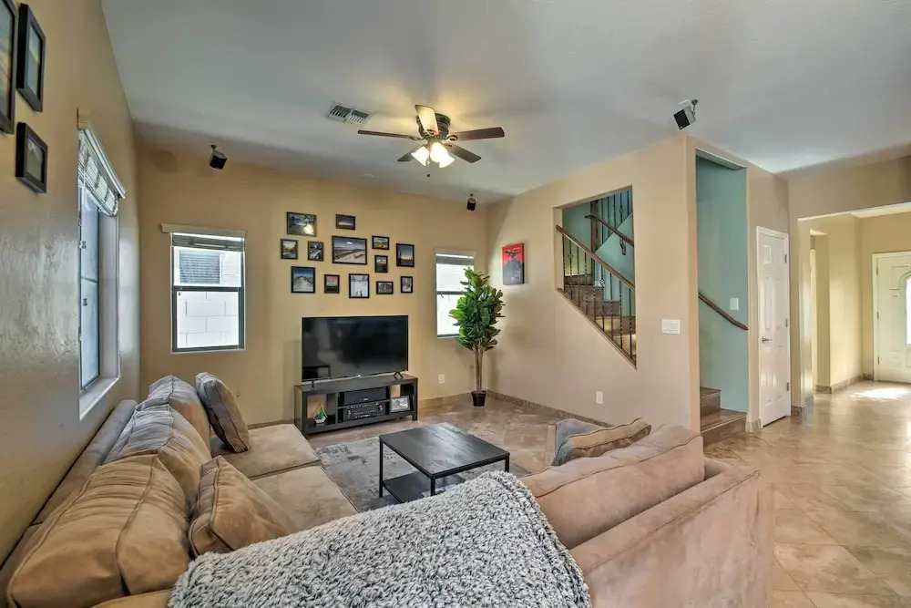 2-story Surprise Getaway w/ Patio + Fire Pit!
