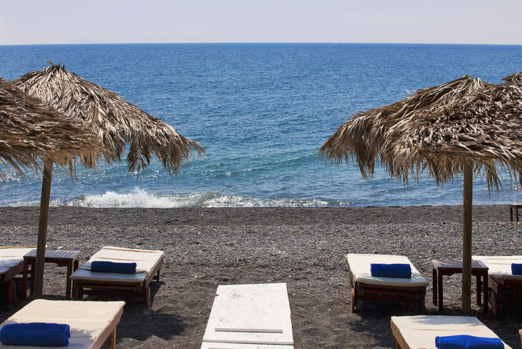 Alesahne Beach Hotel