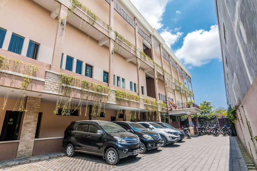 ZenRooms Denpasar Mahendradata