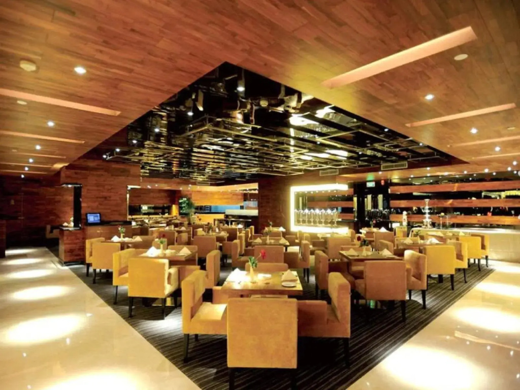 Grand View Hotel