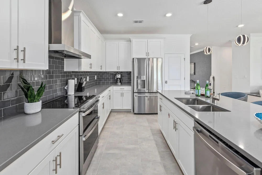 Harbor Island Beach Club, Homes by Villatel