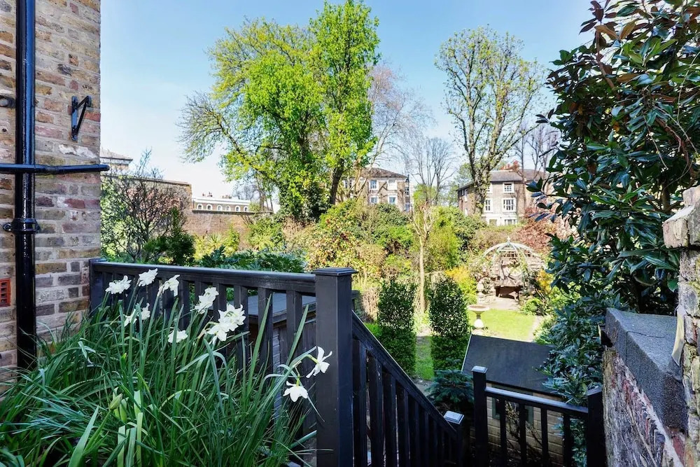 Canonbury Townhouse