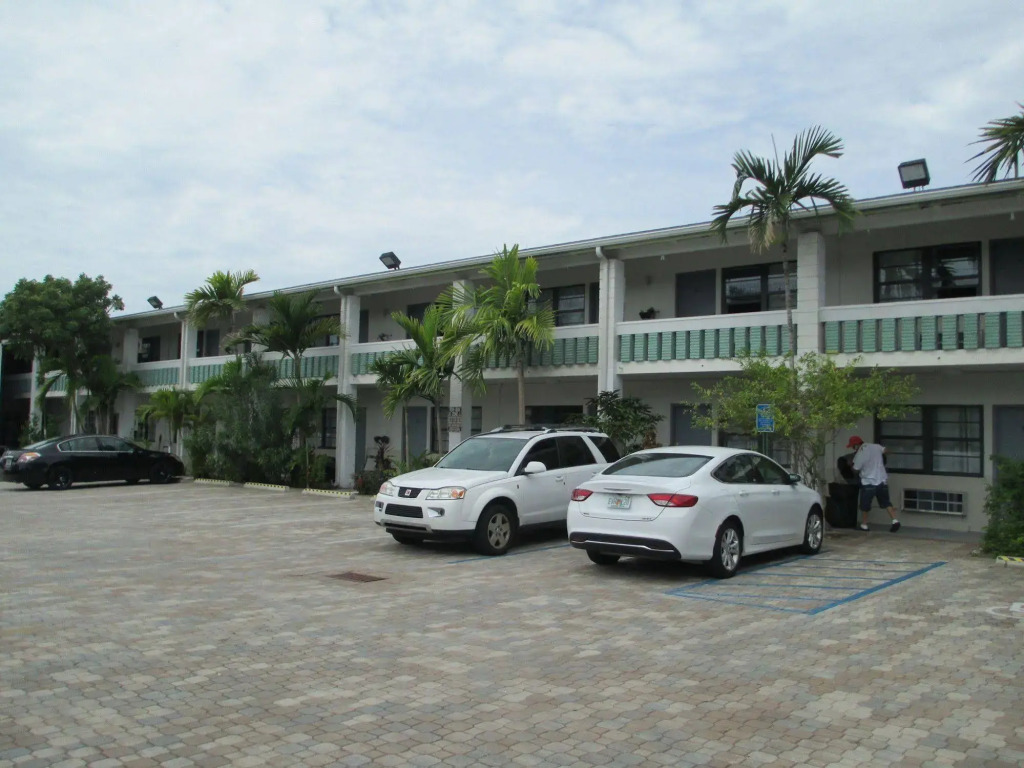 Shalimar Motel