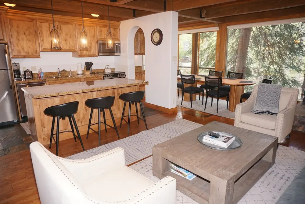 Recently Remodeled Including New Appliances - Corner Unit - River Location 3 Bedroom Condo by RedAwning
