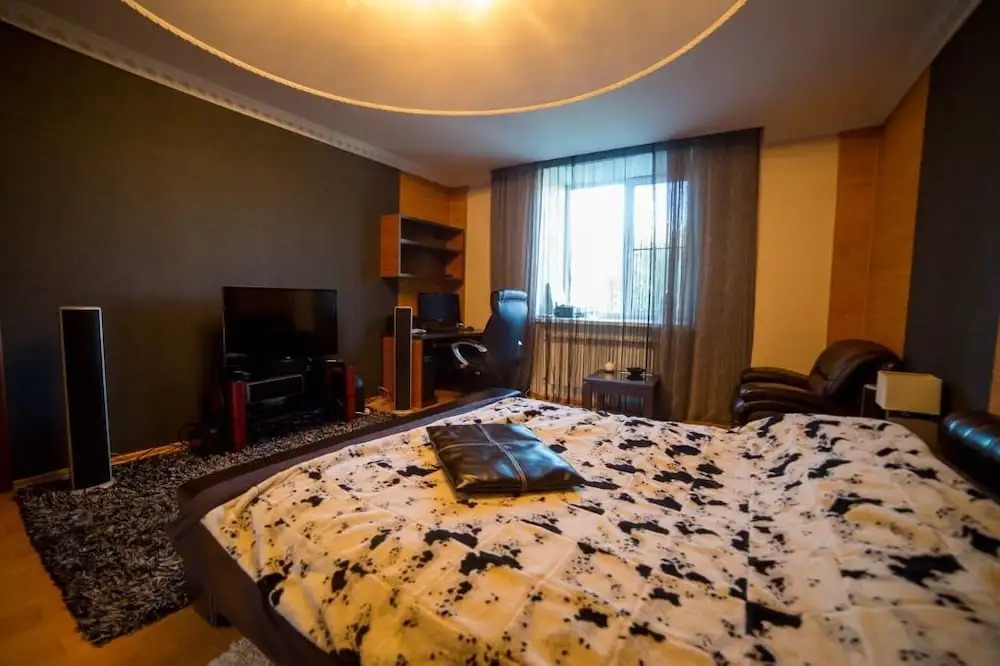 Озерный дом