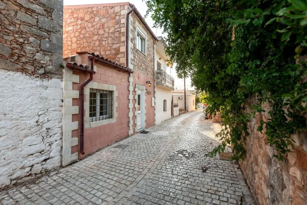 Aroni Cretan comfortable house - Hamam suites Aroni