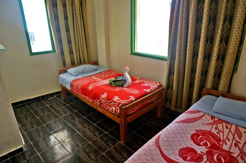 Sea Waves Hostel not for Egyptian