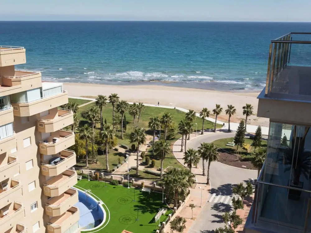 Apartment With 2 Bedrooms in Orpesa, With Wonderful sea View, Pool Access and Enclosed Garden Near the Beach