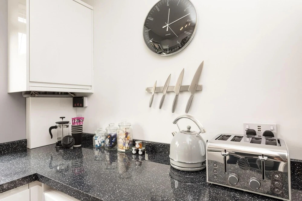 Grassmere- 3 bed Self Contained House- Close to Hospitals