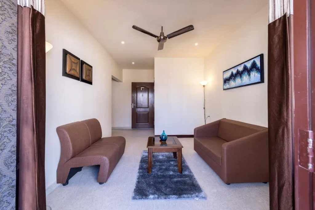 Treebo Nestlay Casa
