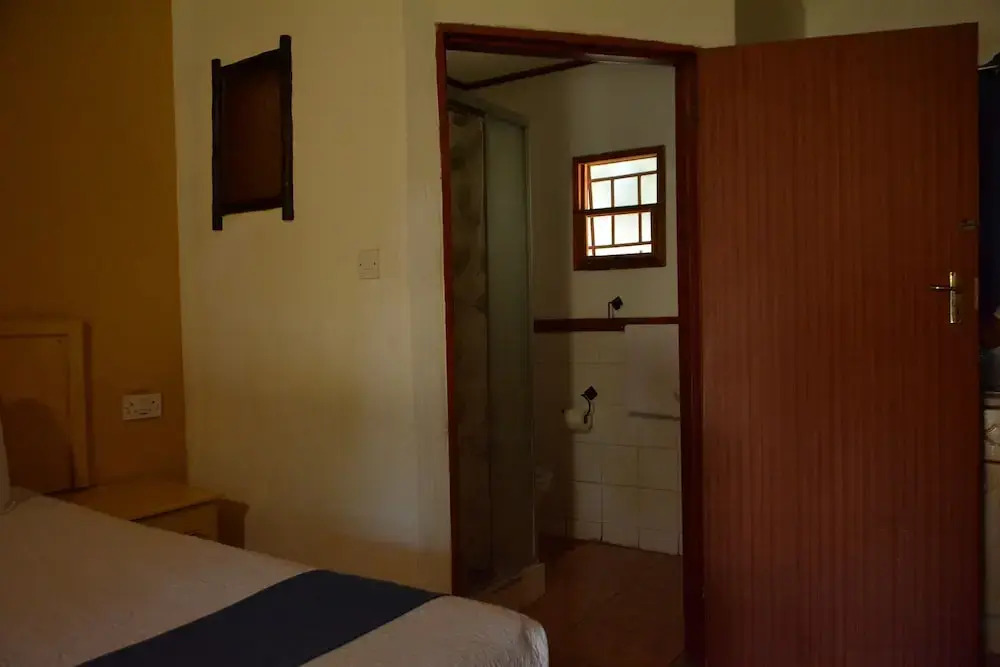 Three Tree Hotel