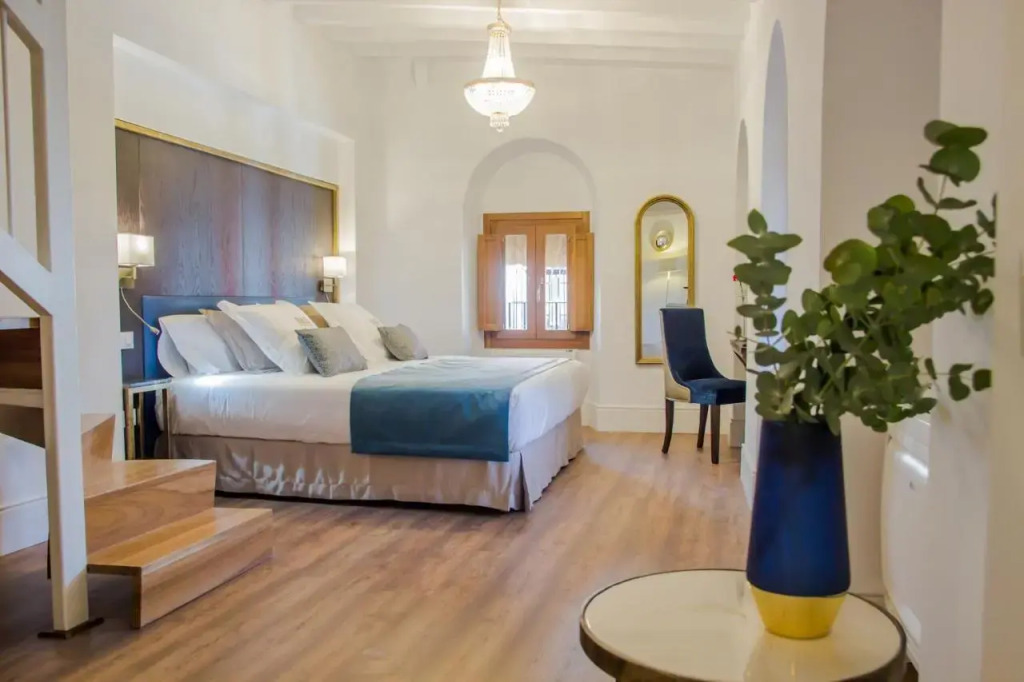 Halo Boutique Hotel