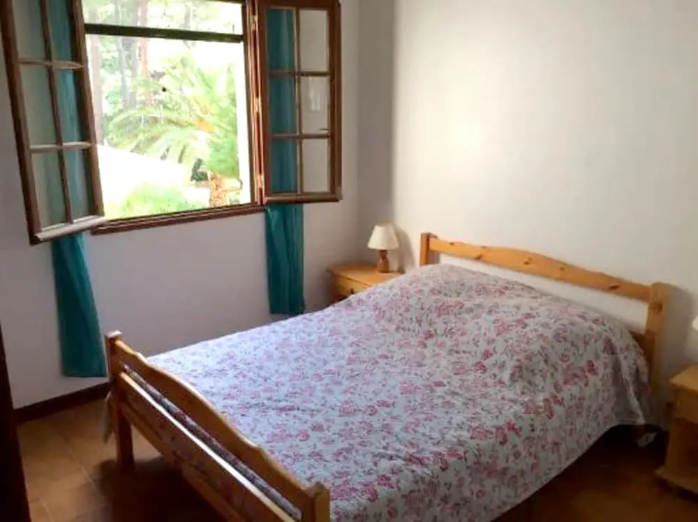 House with 3 Bedrooms in Lecci, with Enclosed Garden And Wifi