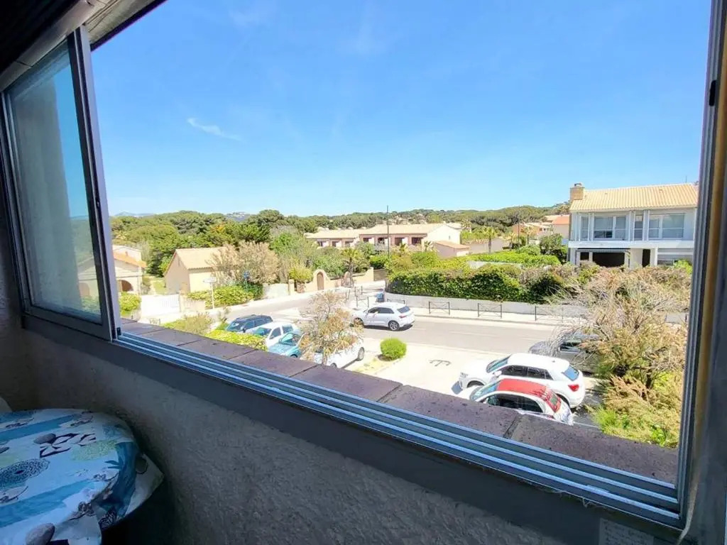 Studio Six-Fours-les-Plages, 1 pièce, 2 personnes - FR-1-316-175