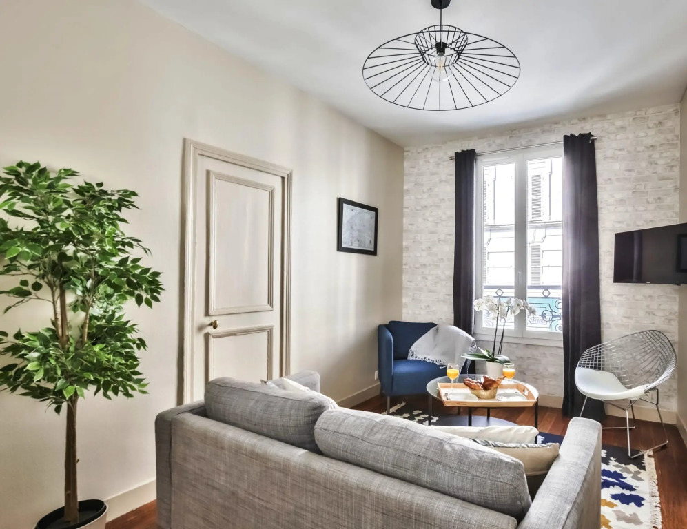 B 831 - Family Apartment - Montparnasse
