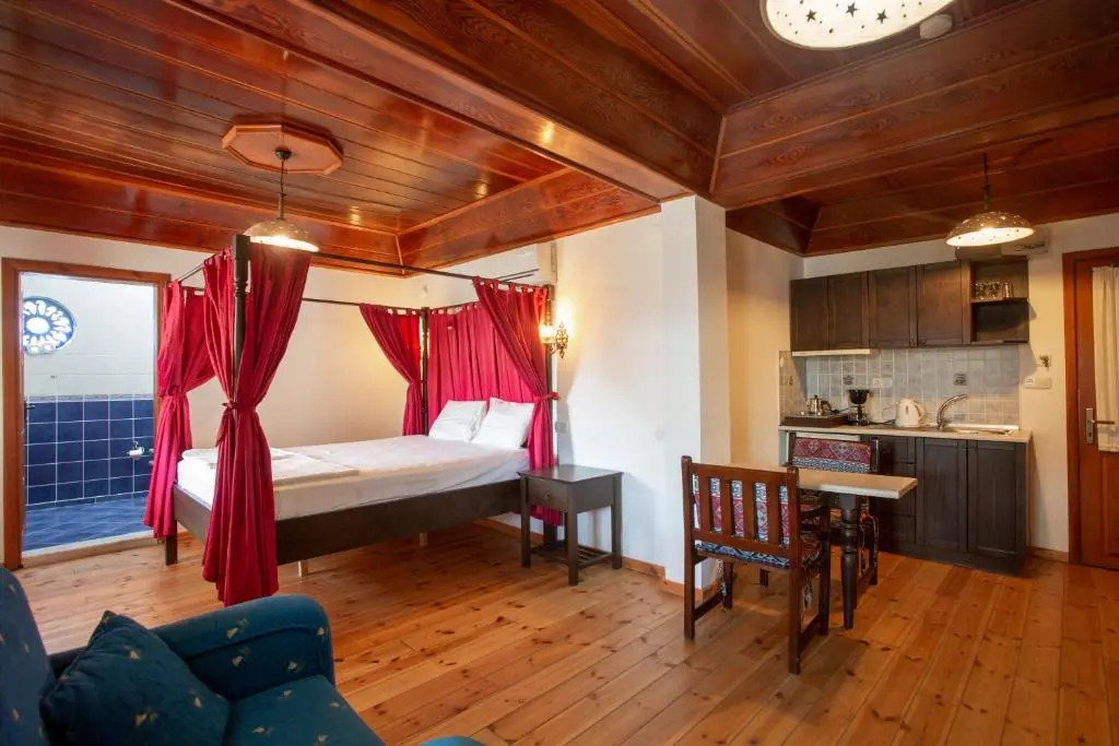 Aquarius Hotel