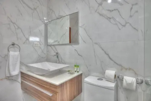 Beachfront 2 Bdr Apt D302