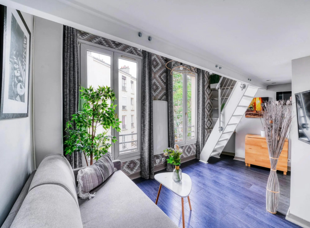 6062 - Buttes Chaumont - Amazing duplex
