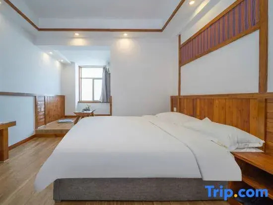 Yilv Yangguang Hotel