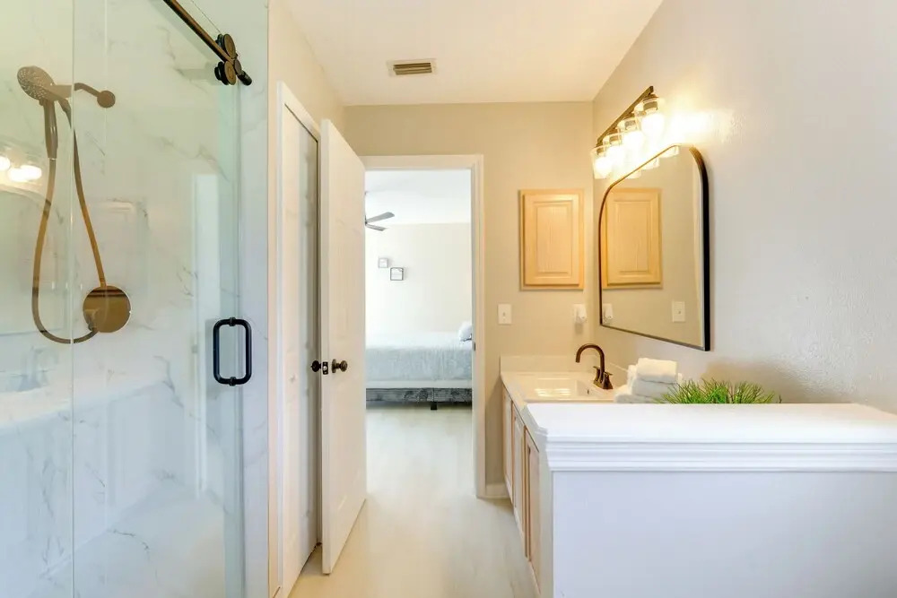 Sunny Skies & Disney Days: Davenport Home w/ Pool!