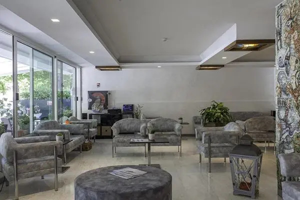 Hotel Pacific