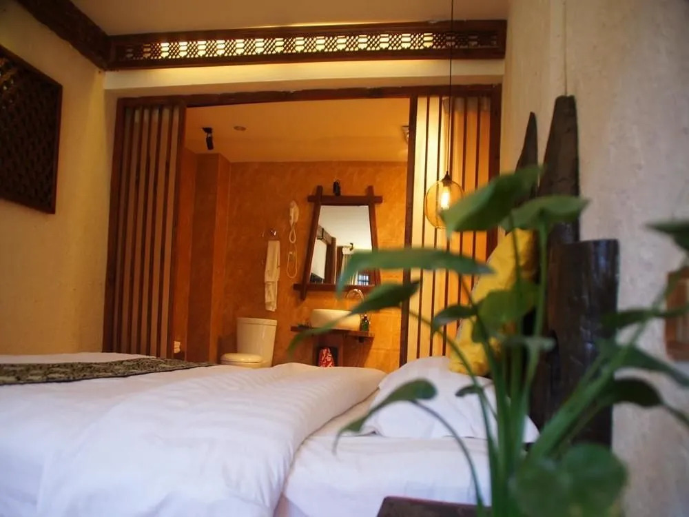 Luguorenjian Inn