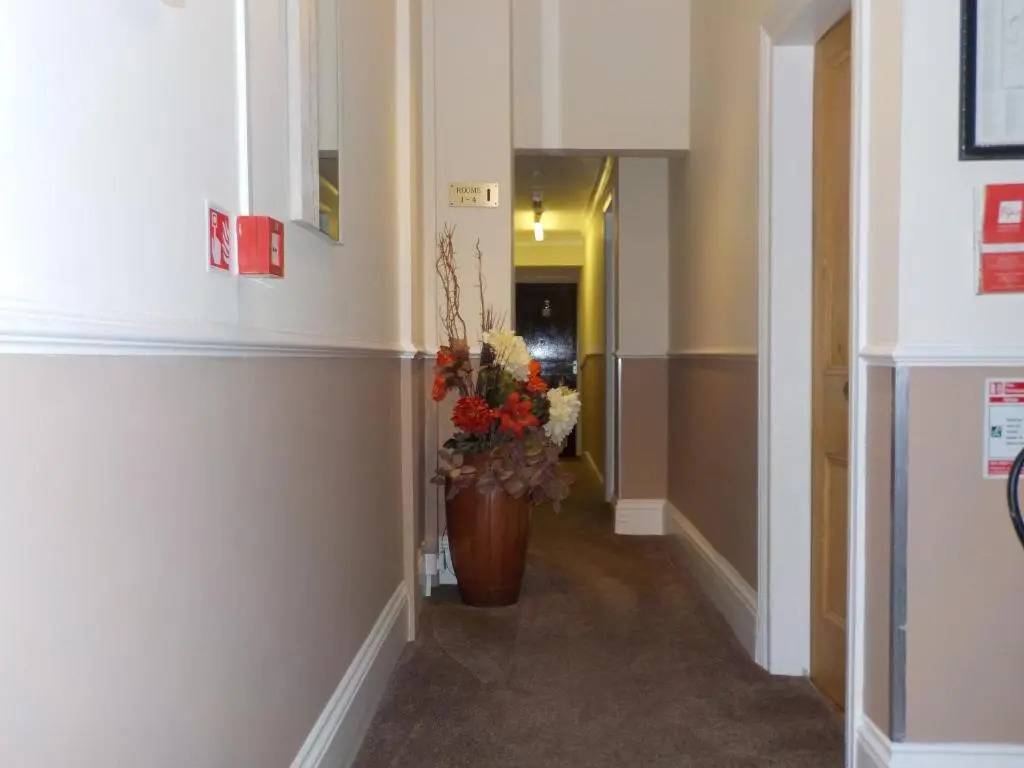 Ivanhoe Guest House