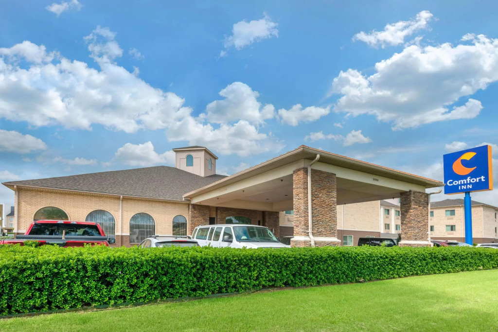 Comfort Inn DFW North-Irving