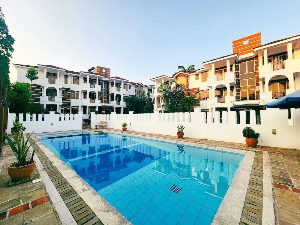 Lux Suites Sebuleni Apartments Nyali