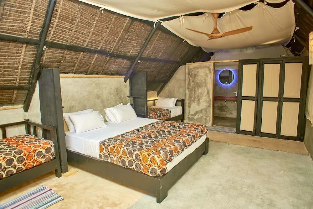 Lions House Boutique Hotel
