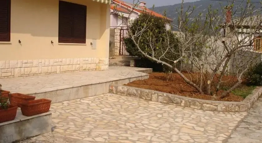 Apartments Deželić