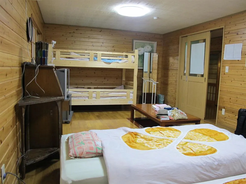 Narusawa Lodge