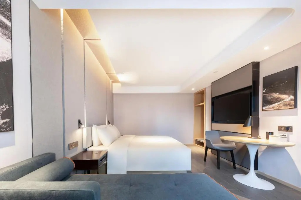 Atour Hotel Anqing Wuyue Plaza