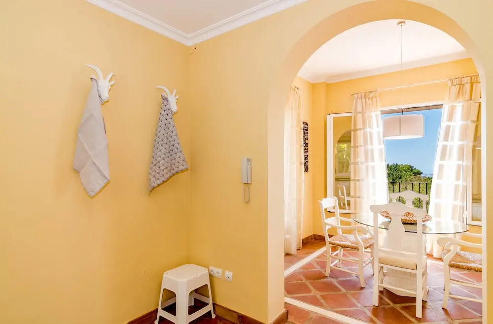 SBCC 2 bedroom villa with breathtaking views Roomservice