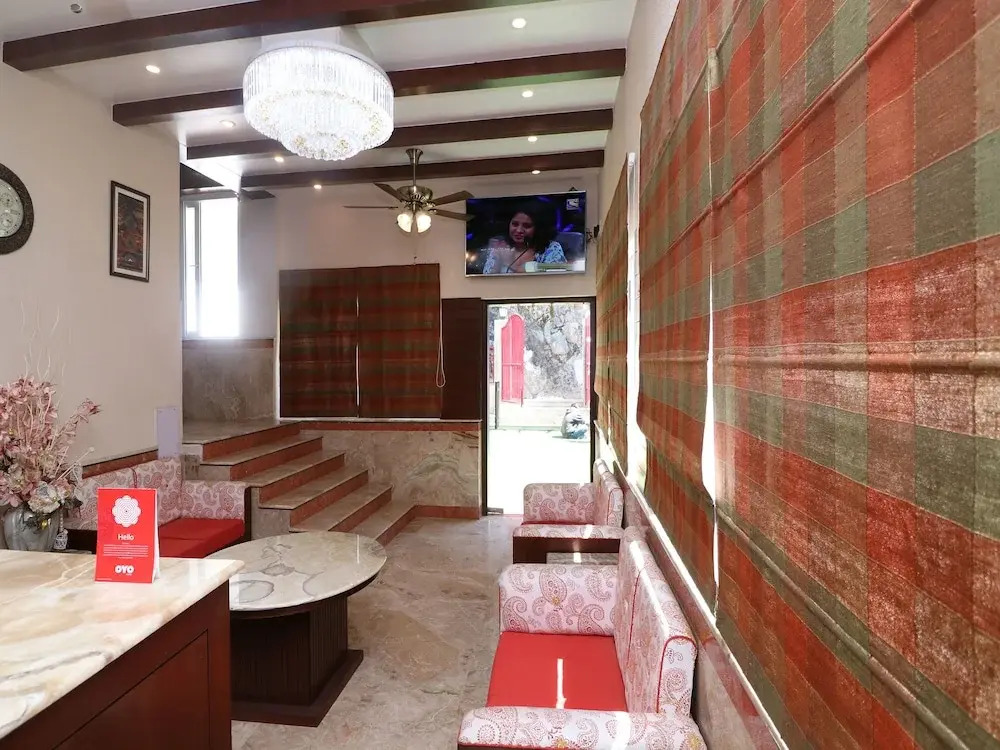OYO 12711 Hotel The Pride