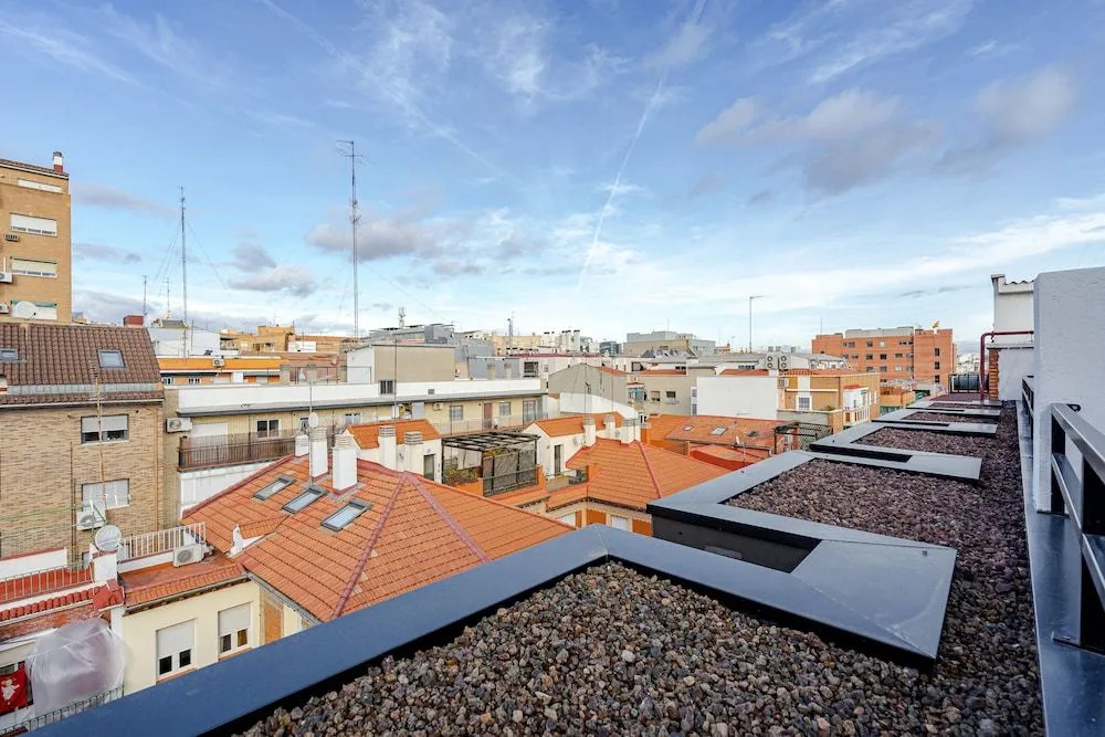 Feelathome Ventas Suites